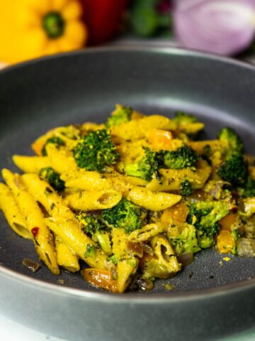 zesty veggie pasta primavera gluten-free vegan